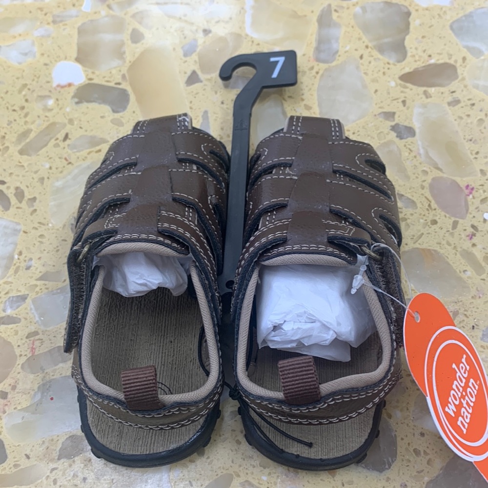 Toddler brown shoes
